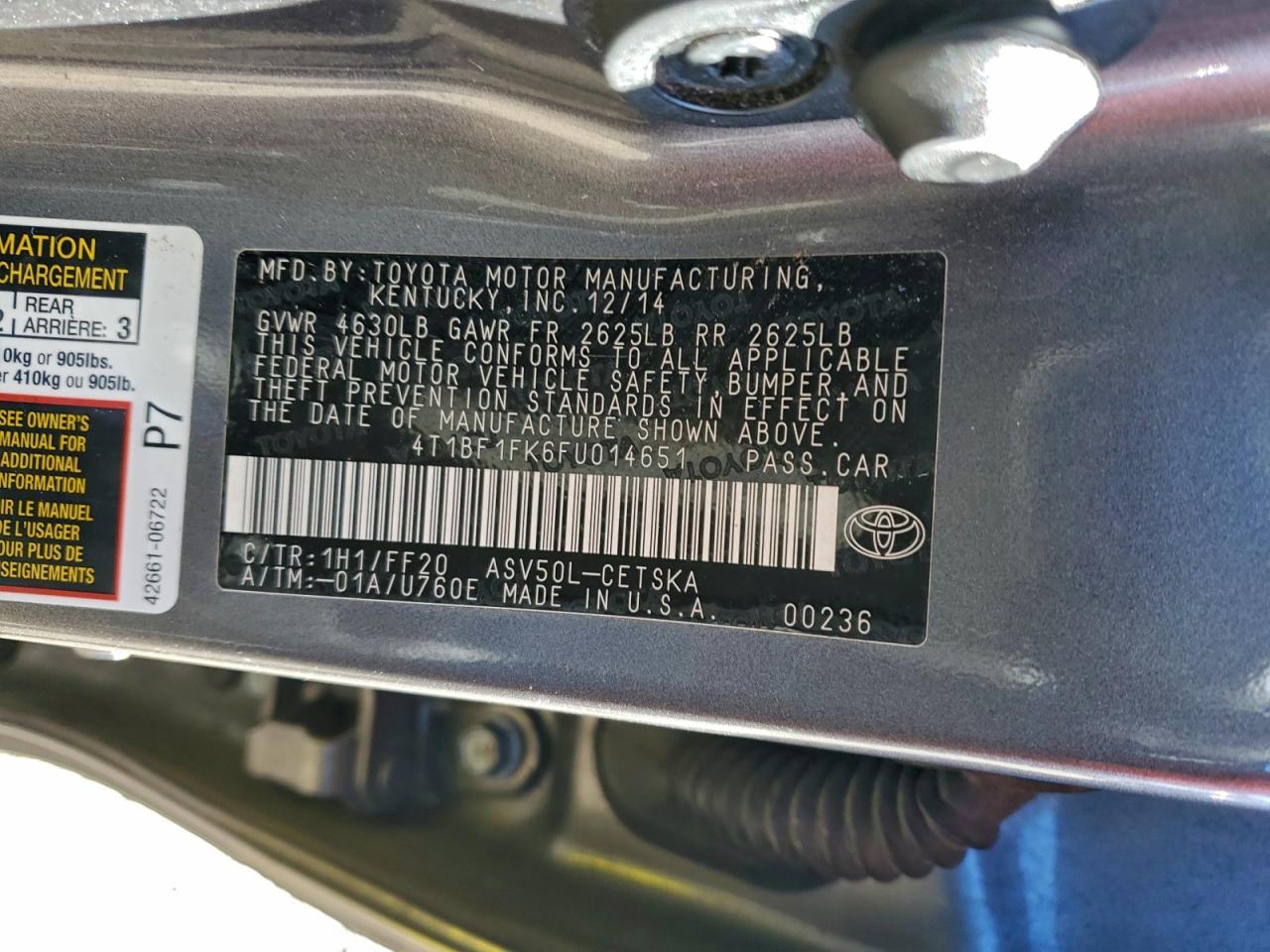 2015 TOYOTA CAMRY LE photo 12