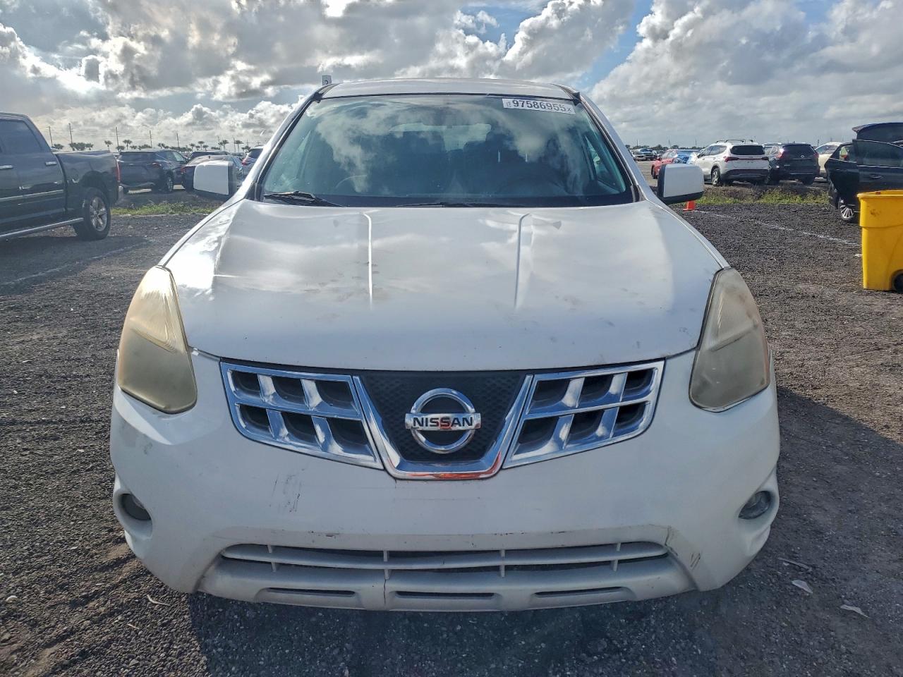 2013 NISSAN ROGUE S photo 5