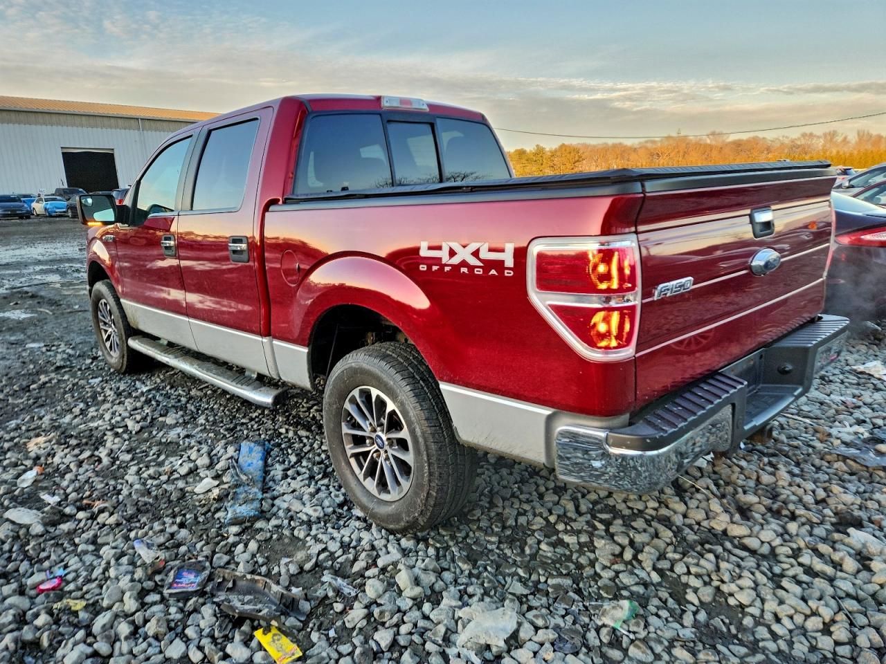 2013 FORD F150 SUPERCREW photo 2