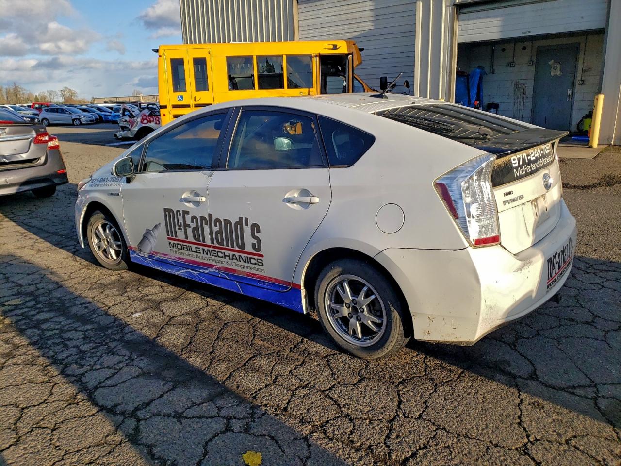 2010 TOYOTA PRIUS photo 4