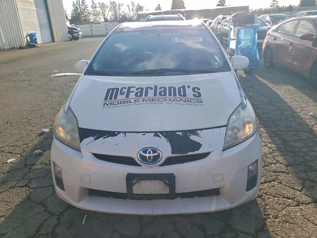 2010 TOYOTA PRIUS photo 13