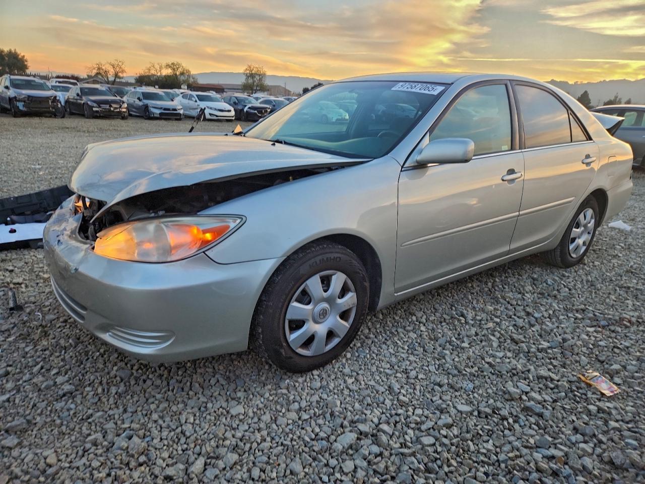 2004 TOYOTA CAMRY