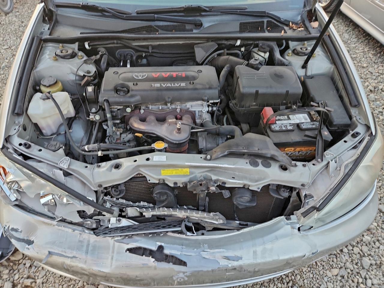 2004 TOYOTA CAMRY LE photo 31