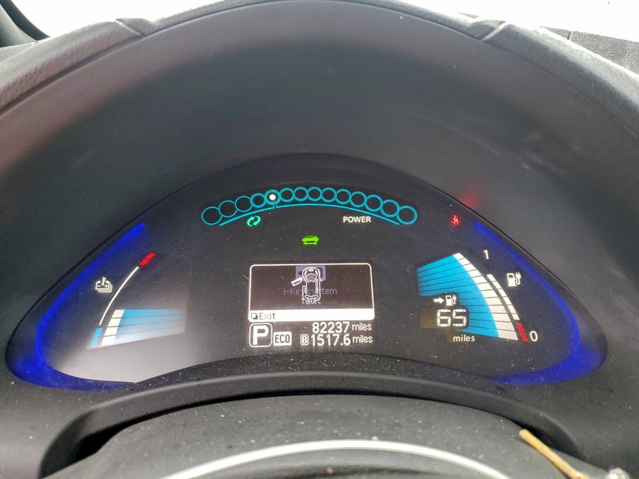 2013 NISSAN LEAF S photo 9