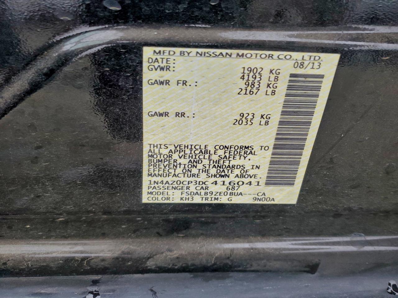 2013 NISSAN LEAF S photo 12