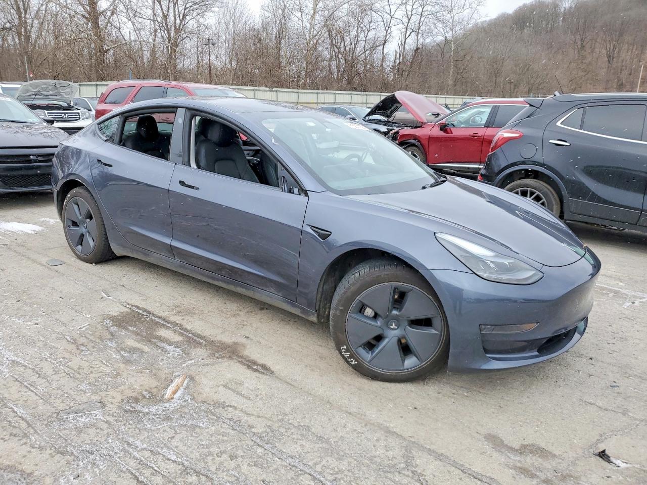 2023 TESLA MODEL 3 photo 4