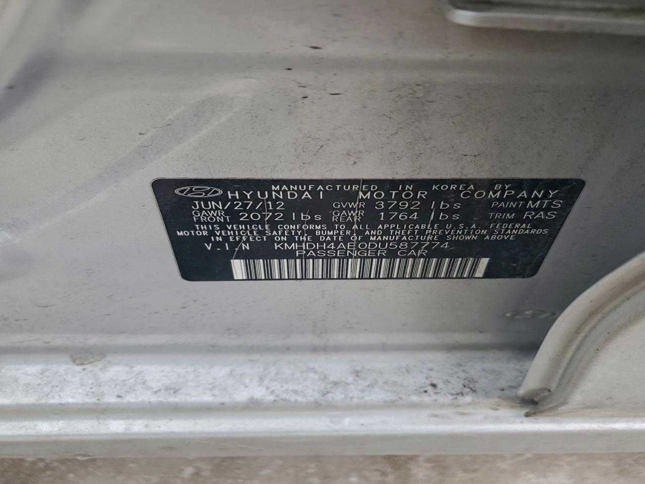 2013 HYUNDAI ELANTRA GLS photo 23