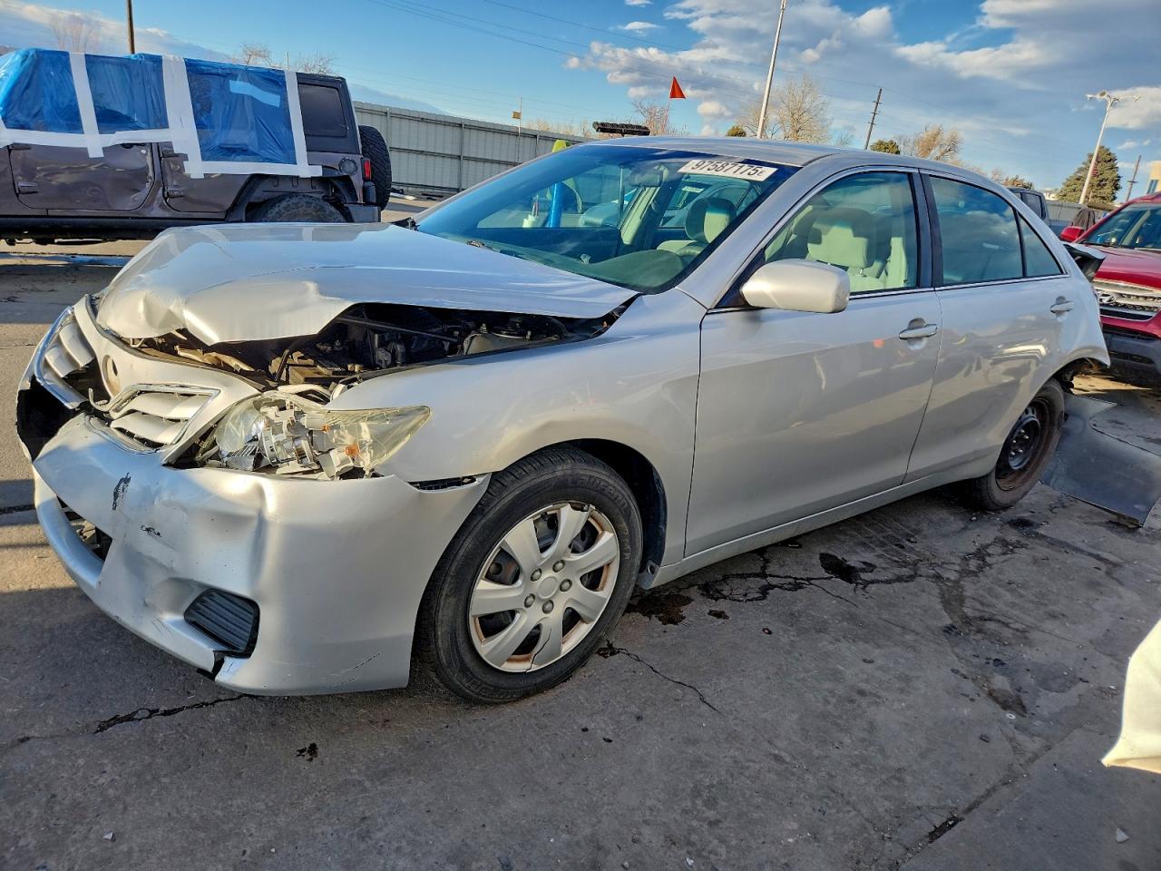 2011 TOYOTA CAMRY