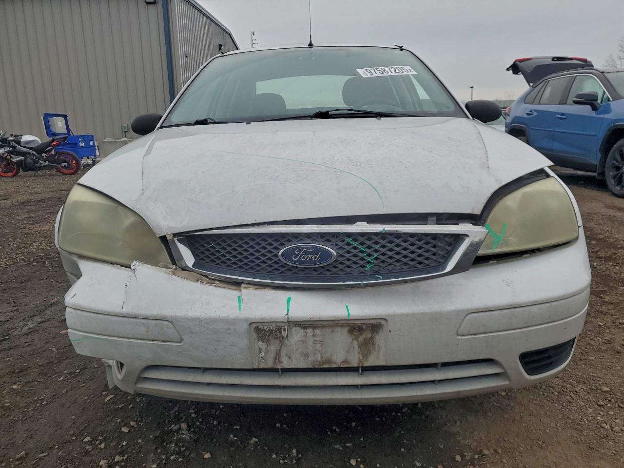 2007 FORD FOCUS ZX4 photo 9