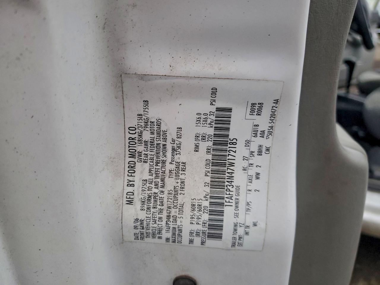 2007 FORD FOCUS ZX4 photo 23