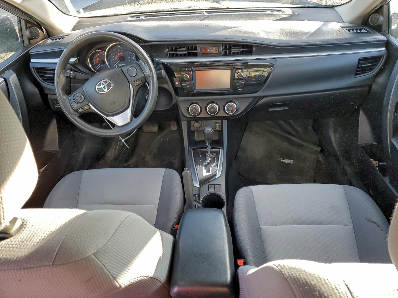 2016 TOYOTA COROLLA L photo 8