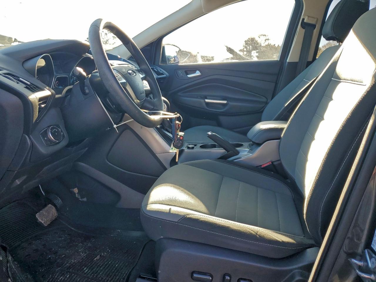 2015 FORD ESCAPE SE photo 7