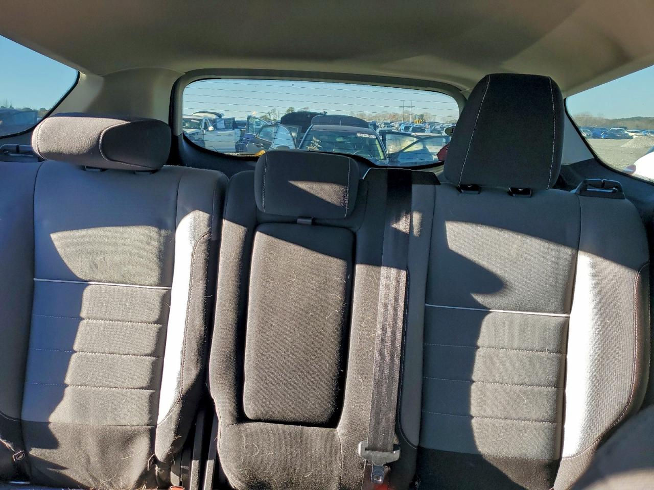 2015 FORD ESCAPE SE photo 10