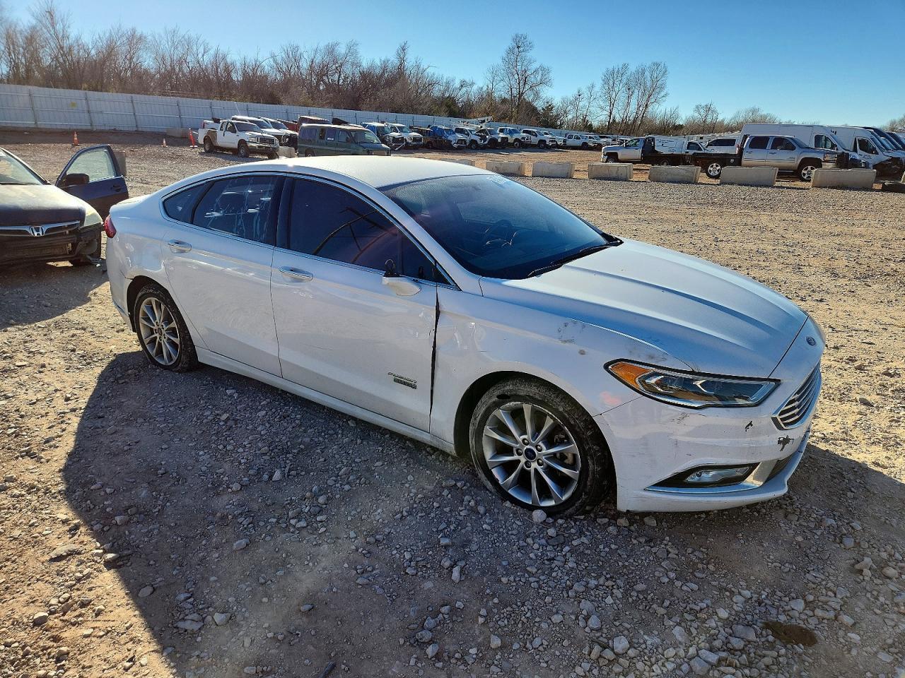 2017 FORD FUSION TITANIUM PHEV photo 4