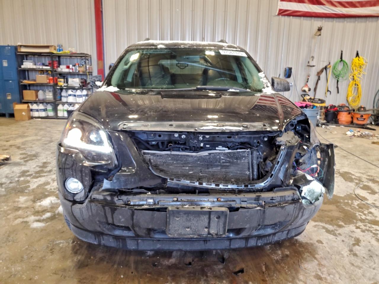 2010 GMC ACADIA SLE photo 13