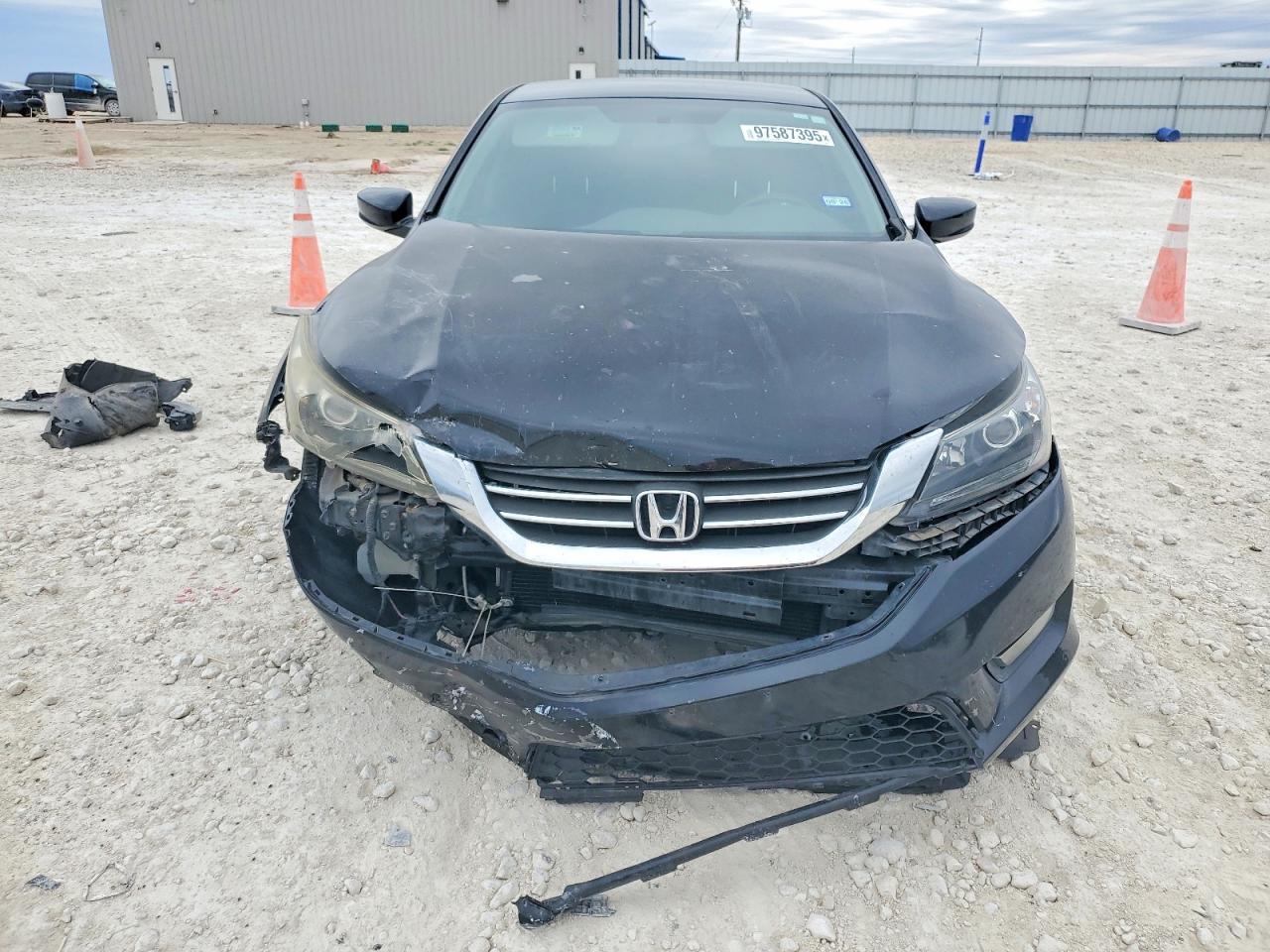 2015 HONDA ACCORD SPORT photo 13
