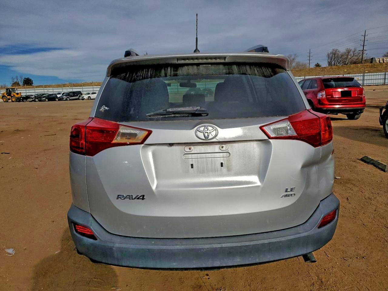 2015 TOYOTA RAV4 LE photo 6