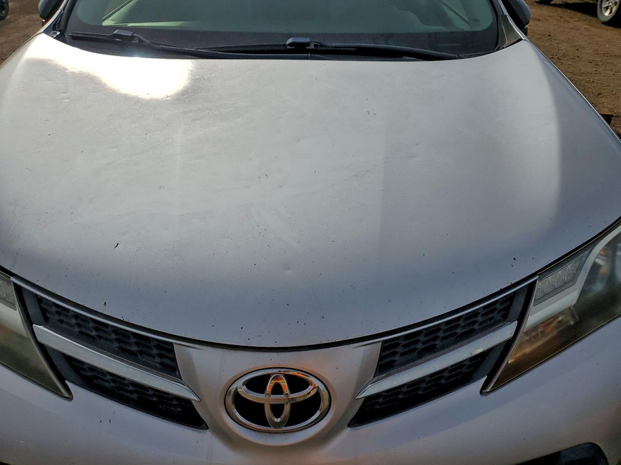 2015 TOYOTA RAV4 LE photo 12