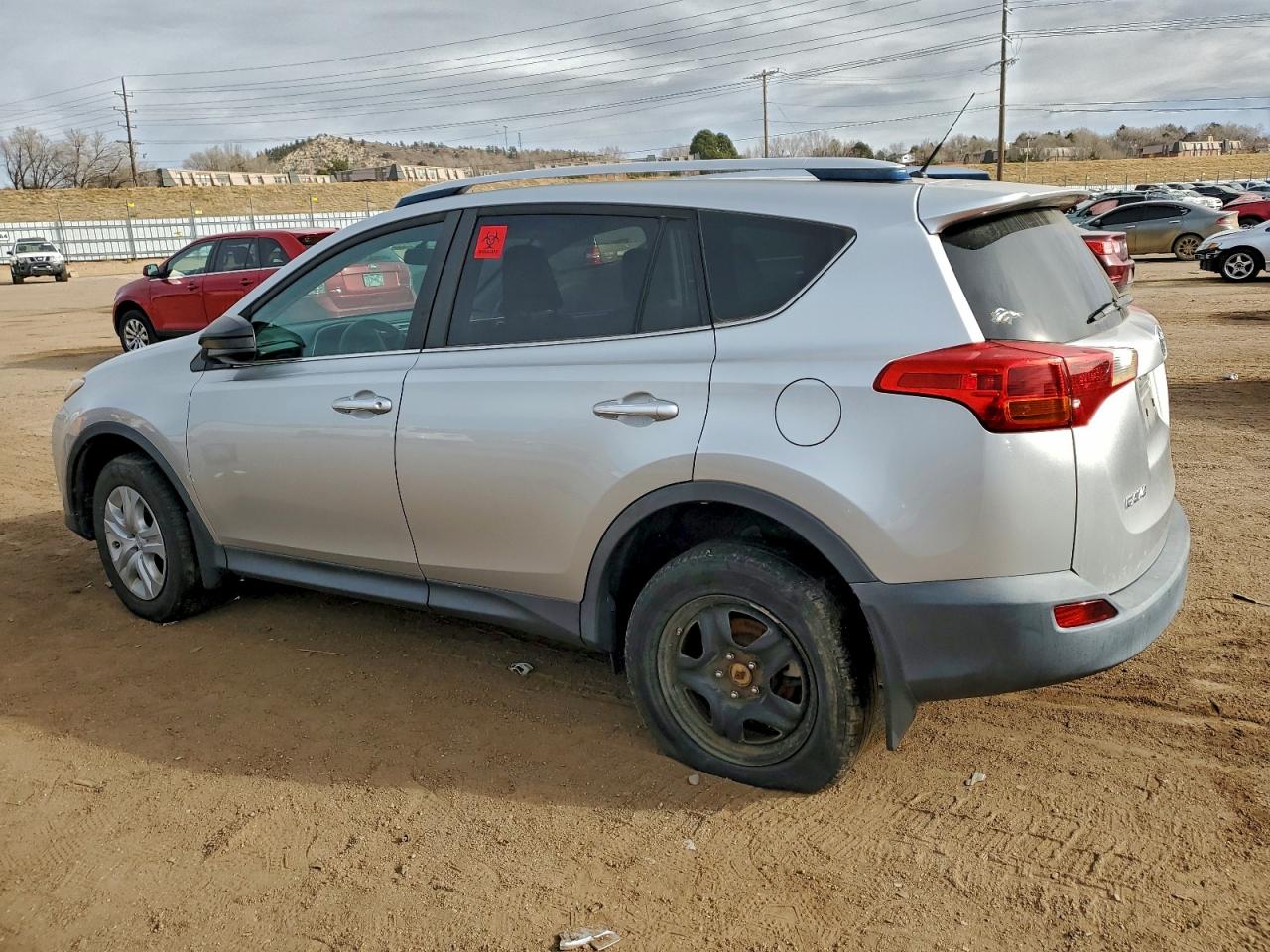 2015 TOYOTA RAV4 LE photo 2