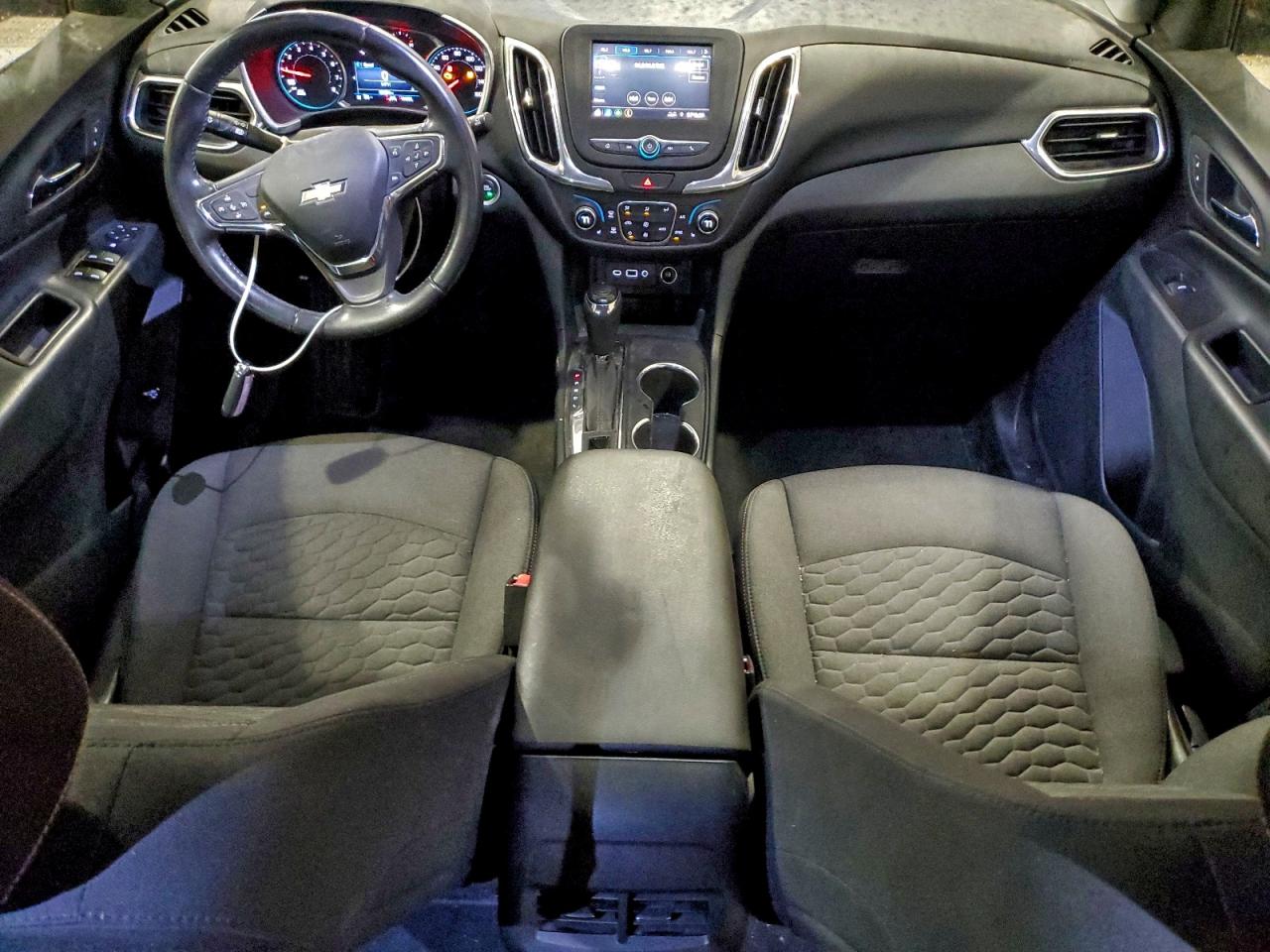 2020 CHEVROLET EQUINOX LT photo 8