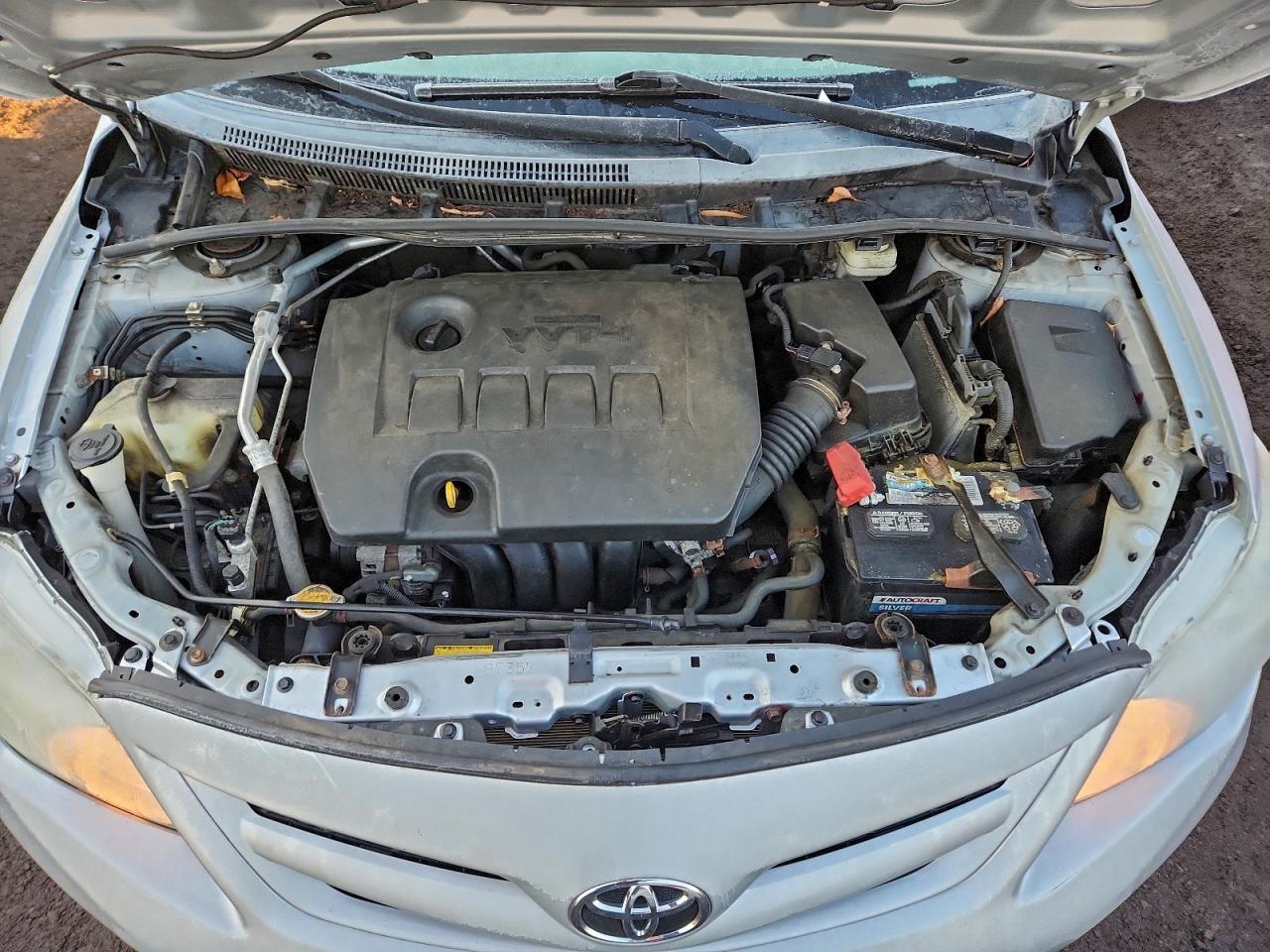 2013 TOYOTA COROLLA BASE photo 21