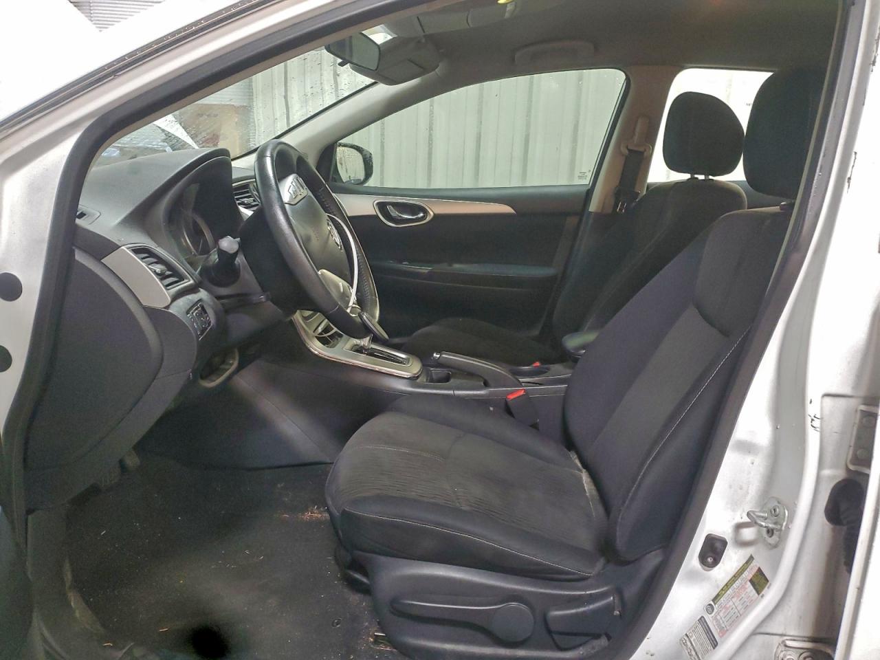 2015 NISSAN SENTRA S photo 7