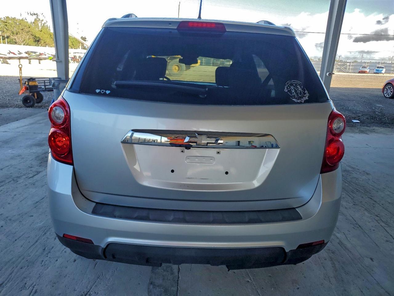 2013 CHEVROLET EQUINOX LT photo 11
