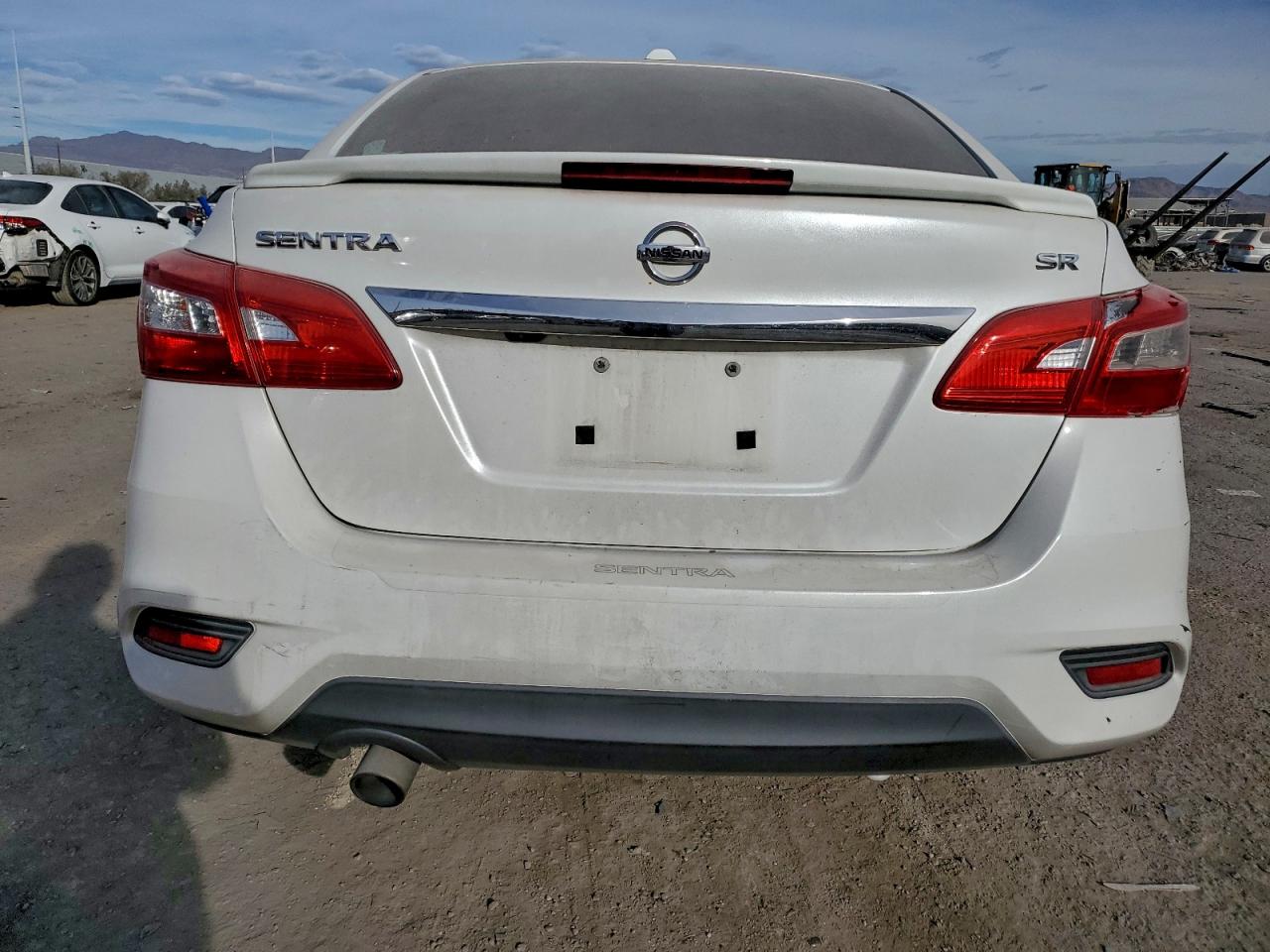 2019 NISSAN SENTRA S photo 6