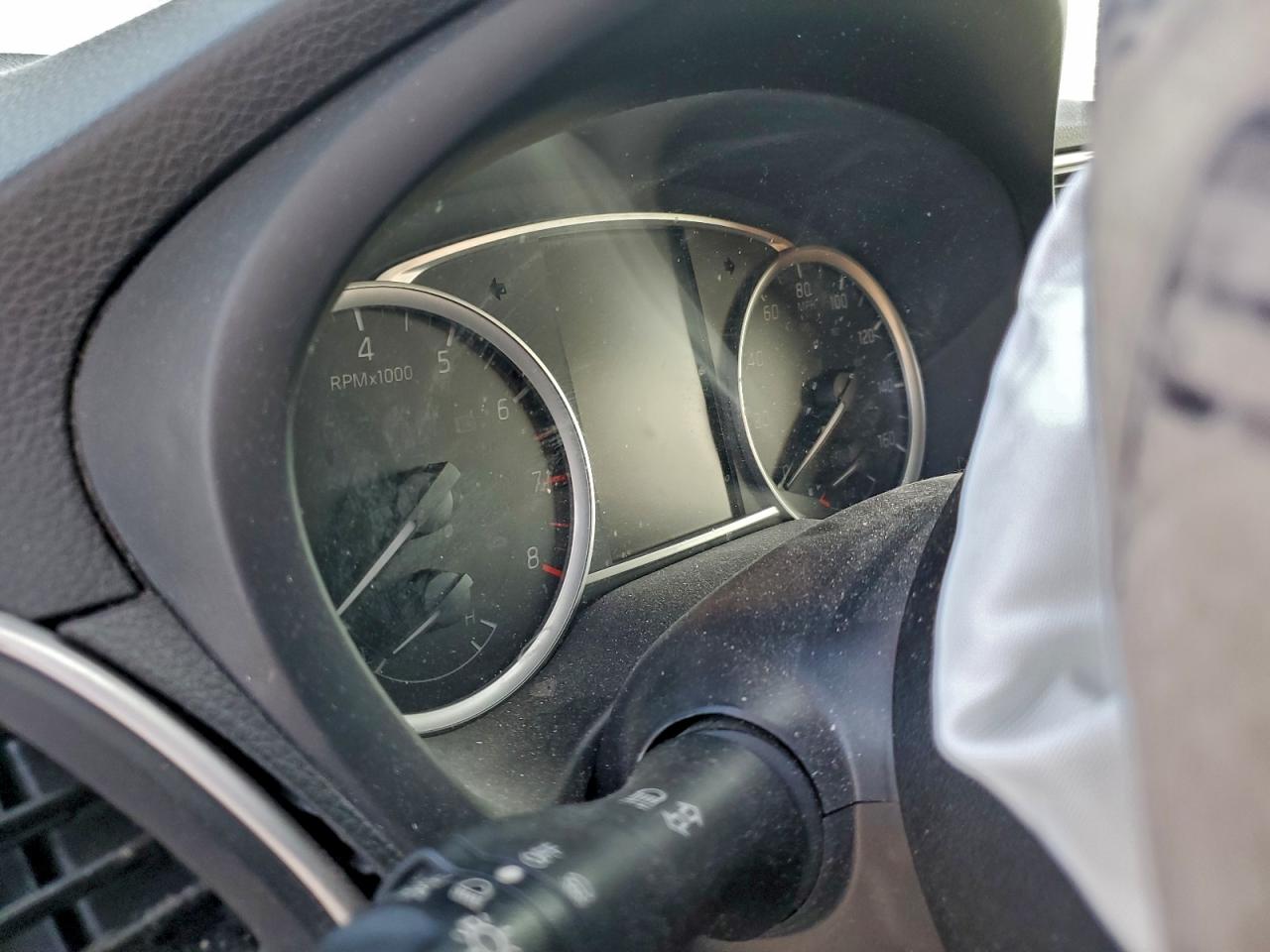 2019 NISSAN SENTRA S photo 9
