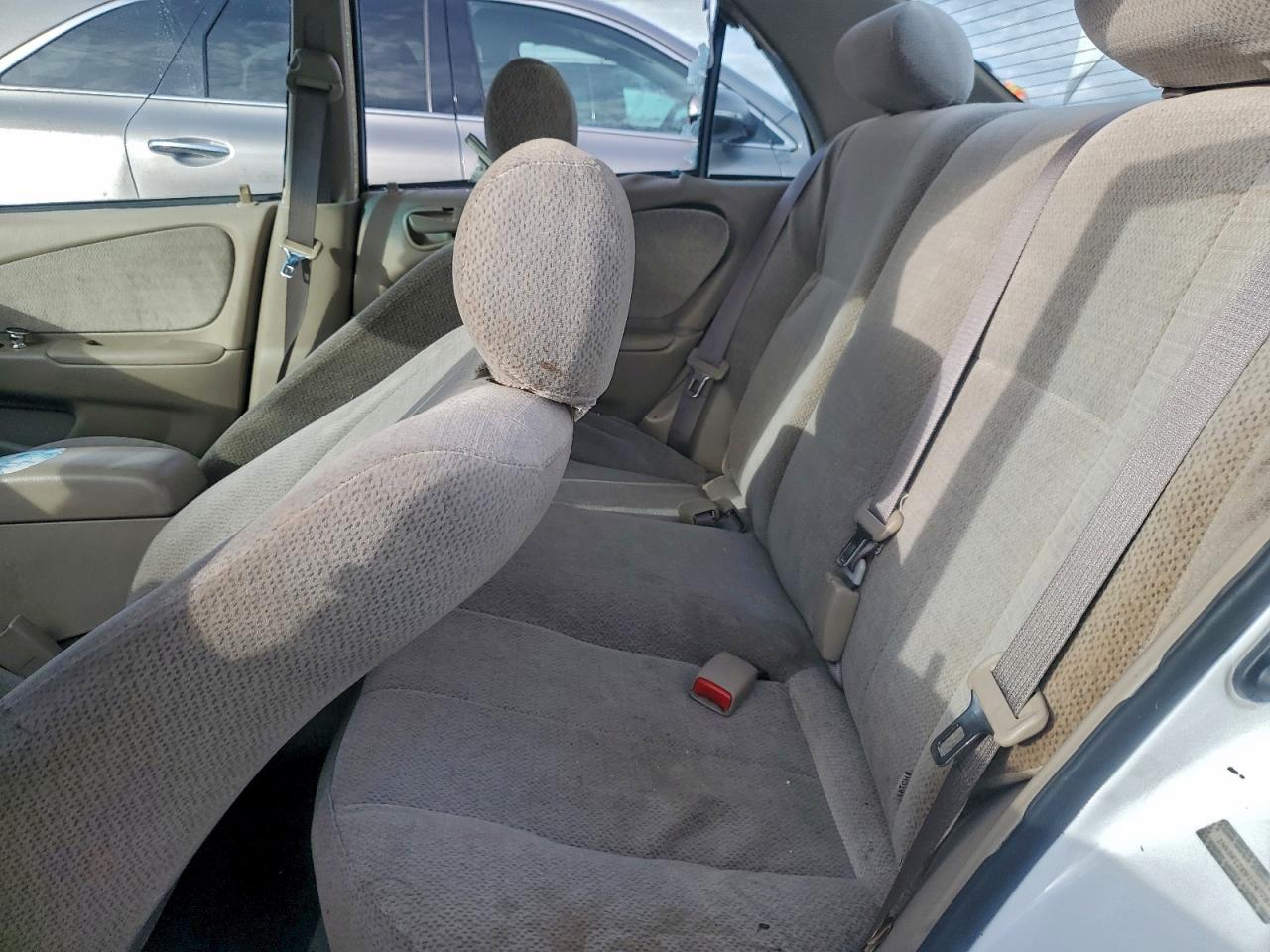 2001 TOYOTA COROLLA CE photo 28
