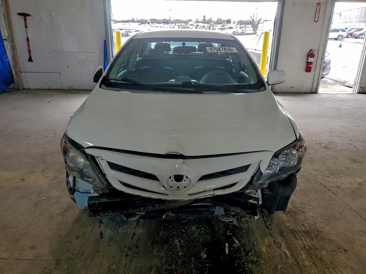 2012 TOYOTA COROLLA BASE photo 5