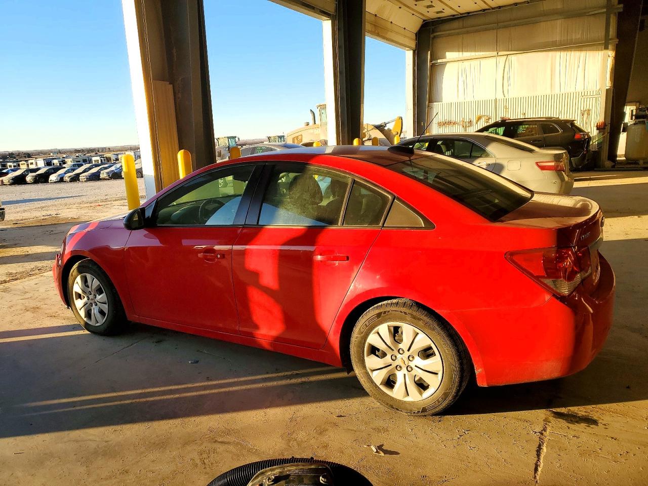 2015 CHEVROLET CRUZE LS photo 2