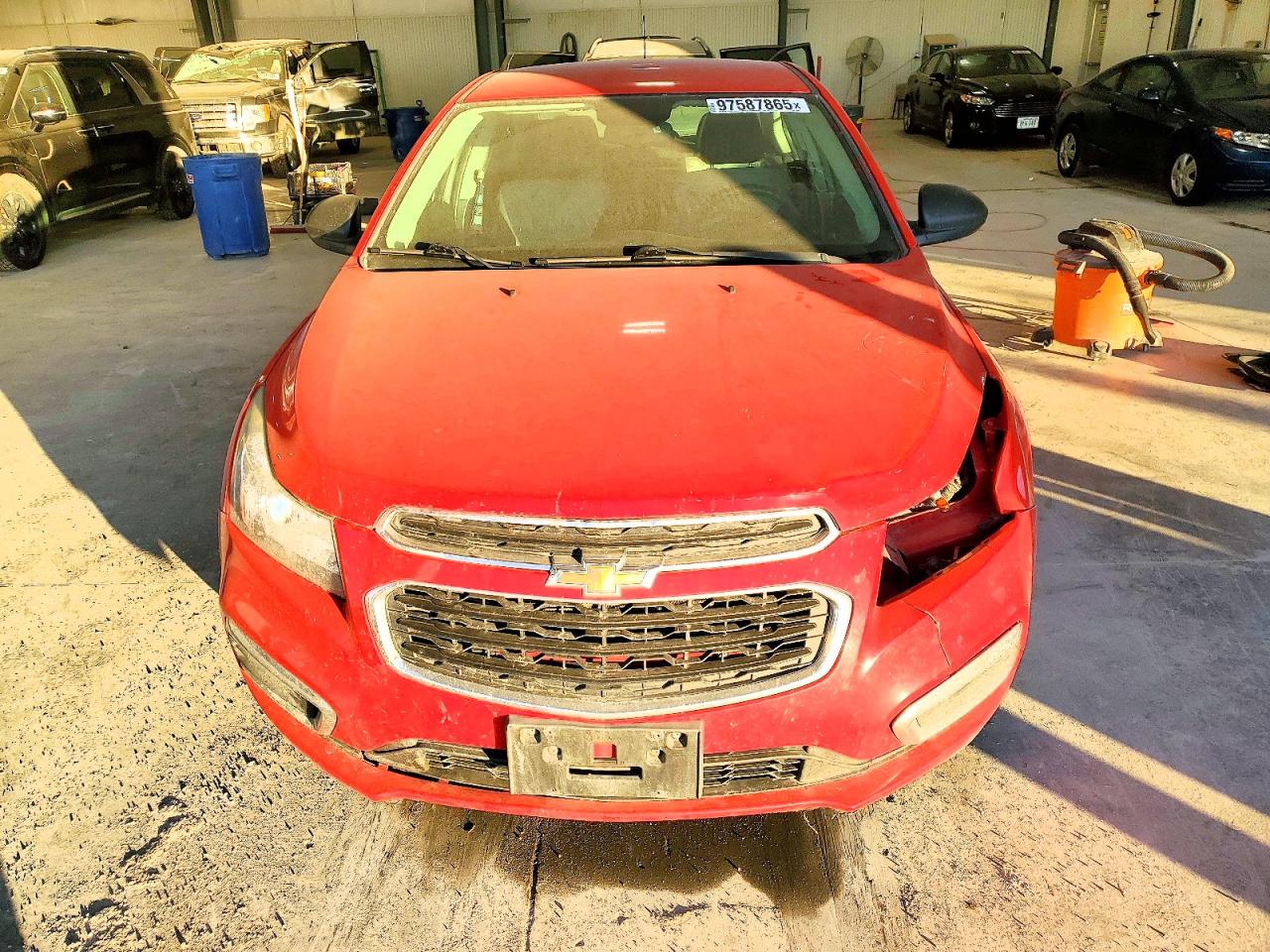 2015 CHEVROLET CRUZE LS photo 5