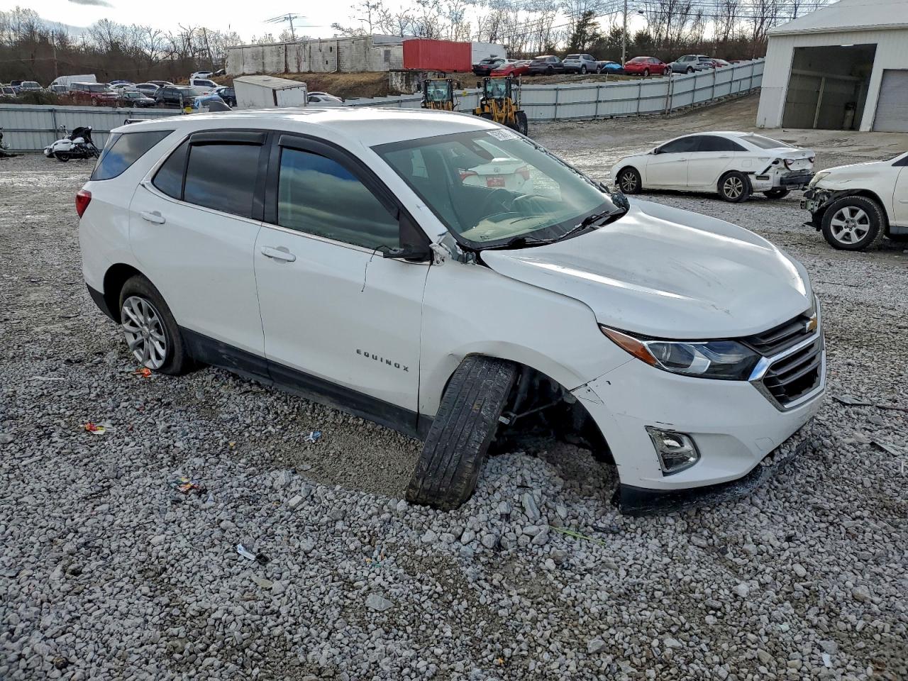 2020 CHEVROLET EQUINOX LT photo 4