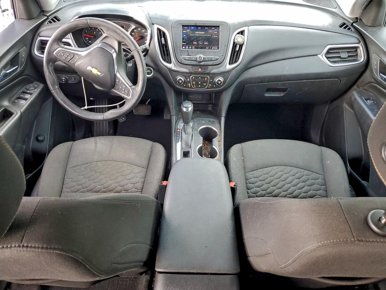 2020 CHEVROLET EQUINOX LT photo 8