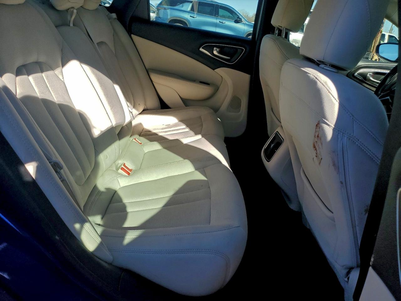 2015 CHRYSLER 200 LIMITED photo 28