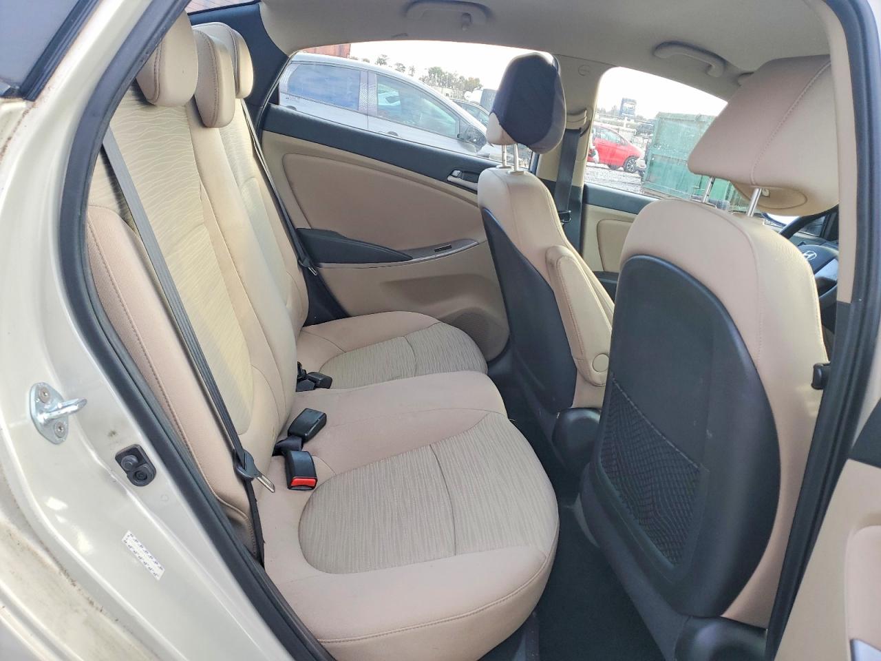 2016 HYUNDAI ACCENT SE photo 19