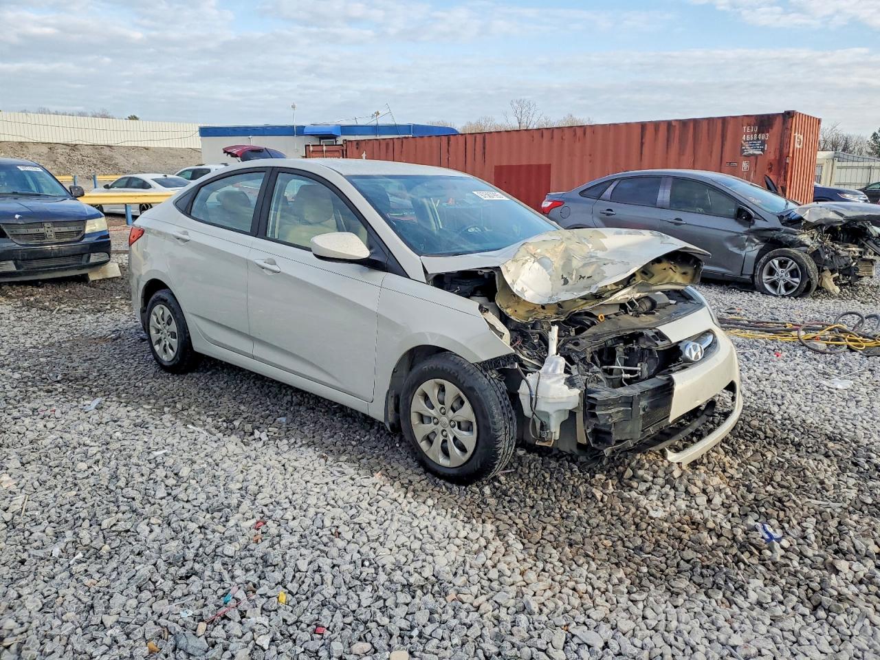 2016 HYUNDAI ACCENT SE photo 7