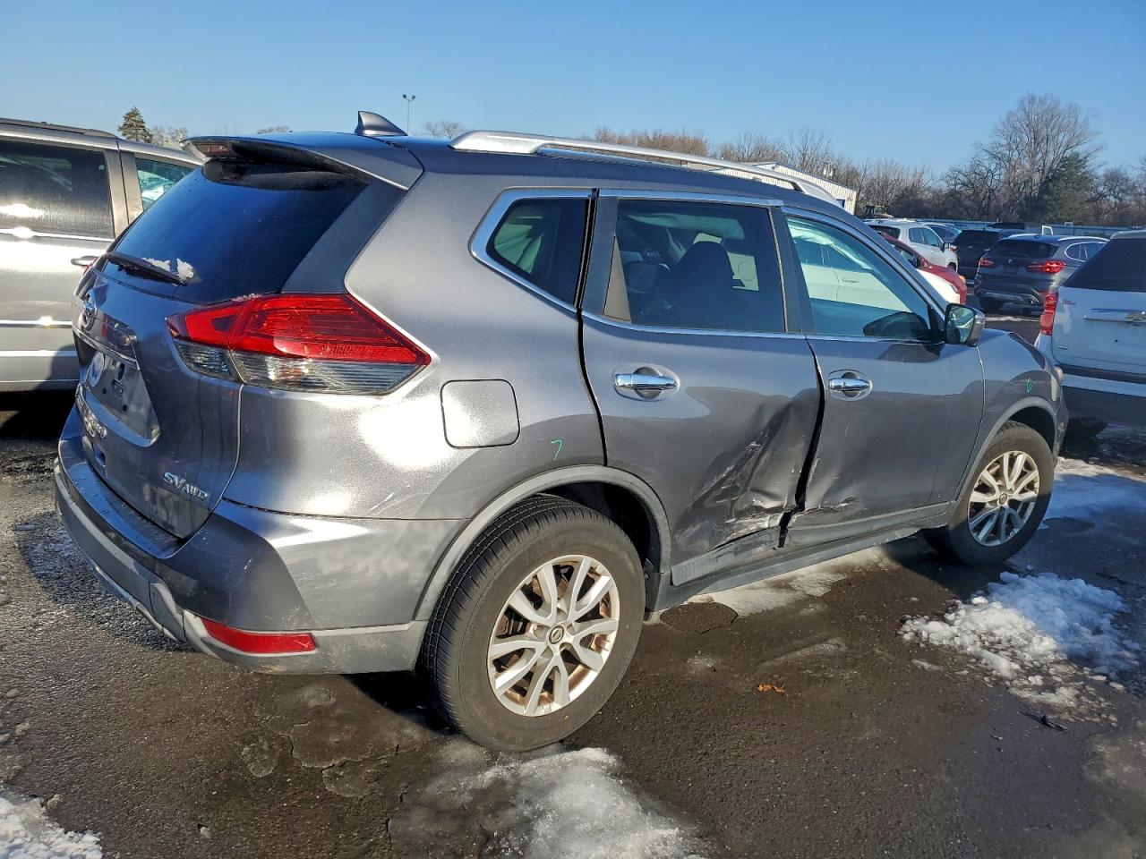 2017 NISSAN ROGUE S photo 5