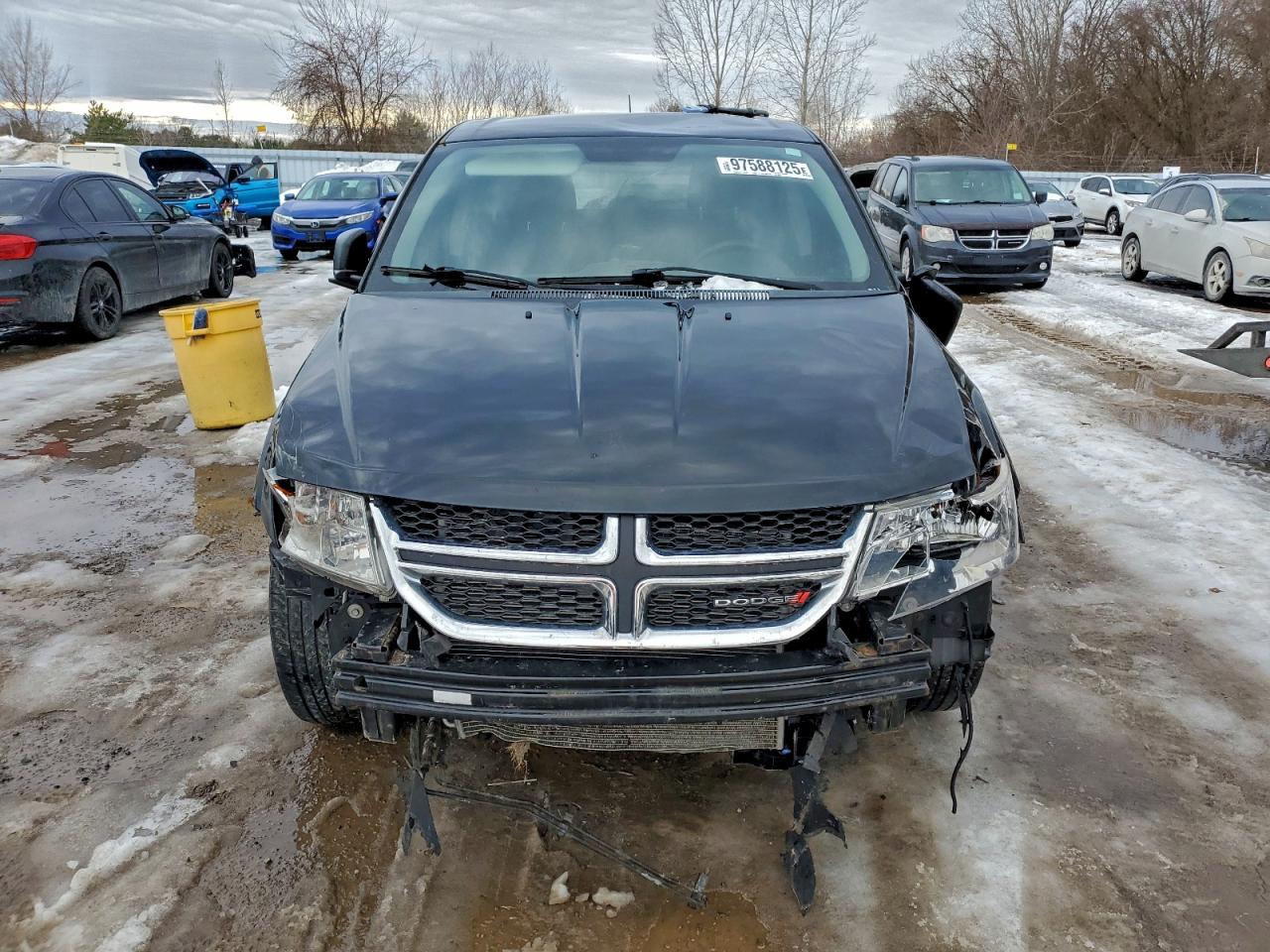 2017 DODGE JOURNEY SE photo 5
