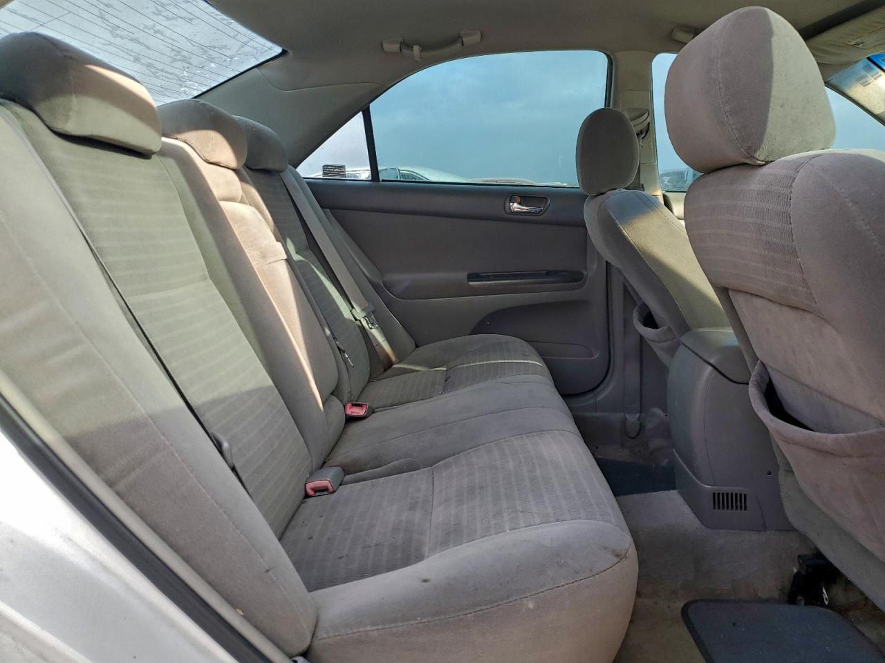 2005 TOYOTA CAMRY LE photo 37