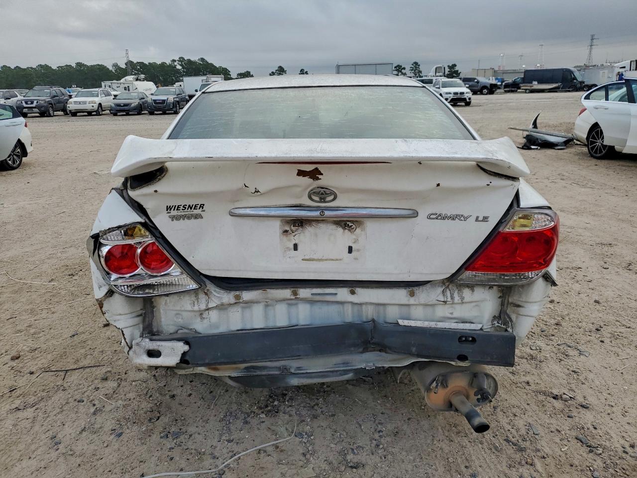 2005 TOYOTA CAMRY LE photo 21