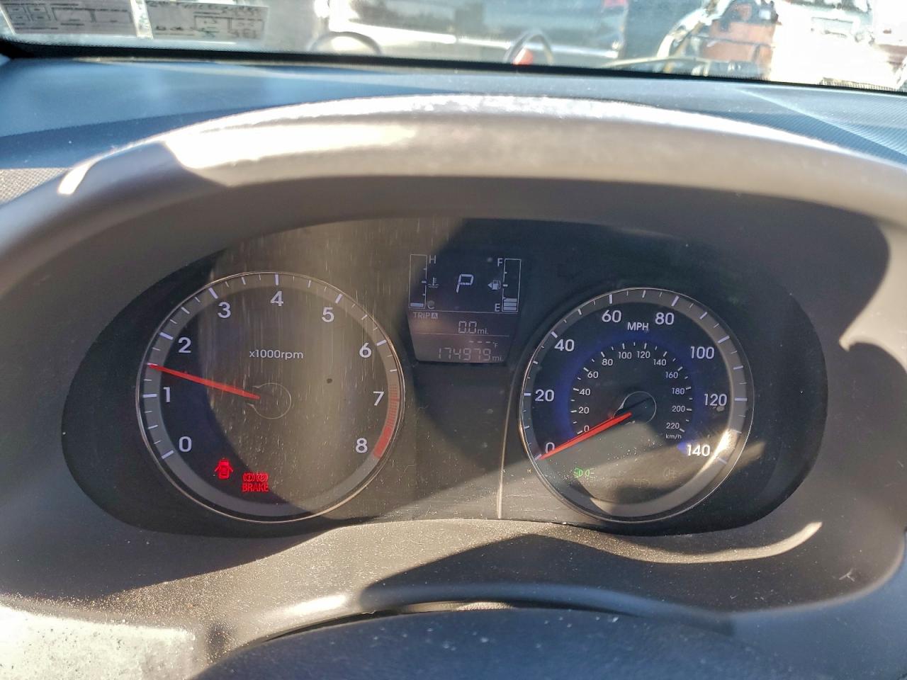2016 HYUNDAI ACCENT SE photo 9