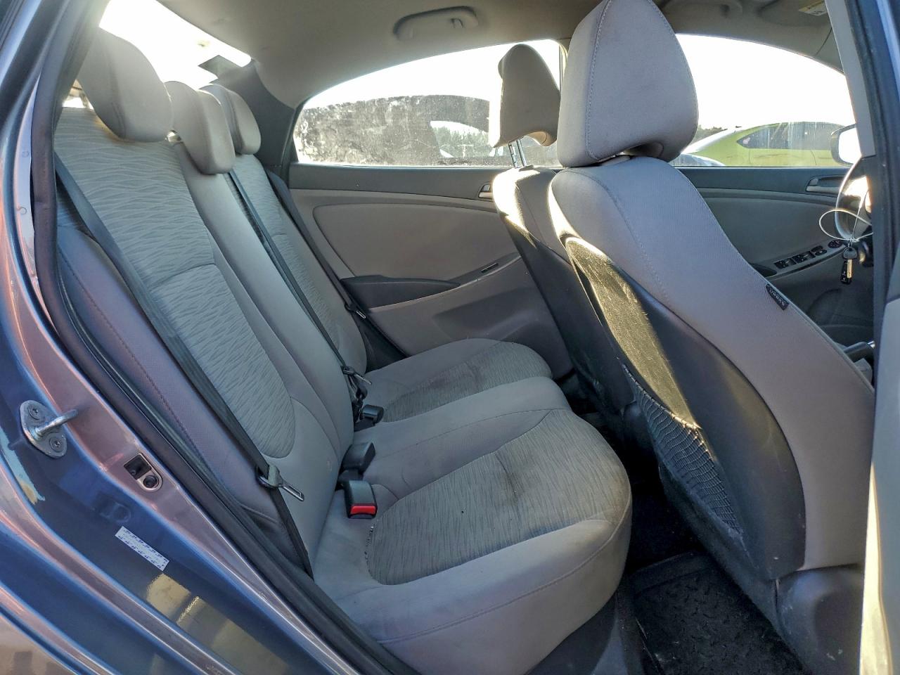 2016 HYUNDAI ACCENT SE photo 10