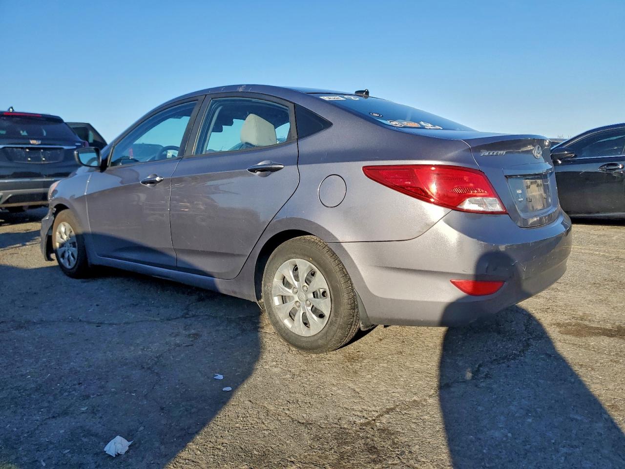 2016 HYUNDAI ACCENT SE photo 2