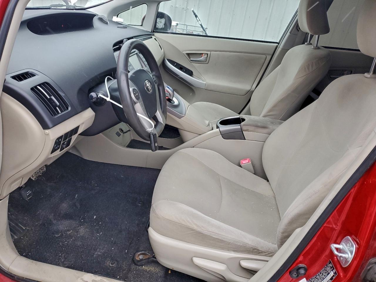 2012 TOYOTA PRIUS photo 7