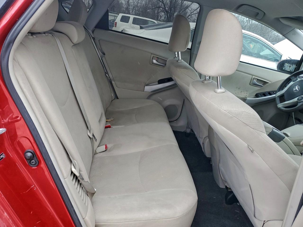 2012 TOYOTA PRIUS photo 10