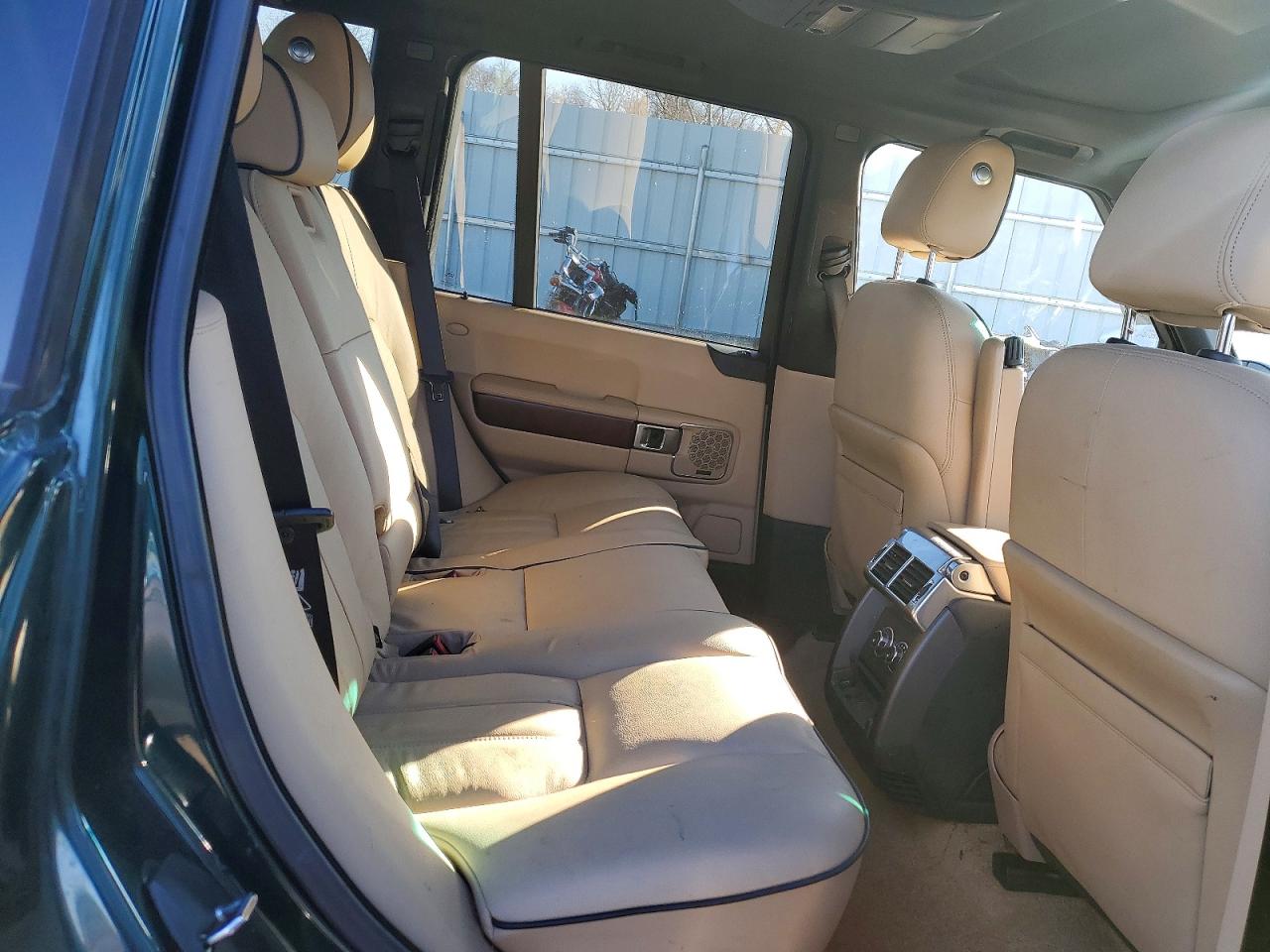 2012 LAND ROVER RANGE ROVER HSE photo 11