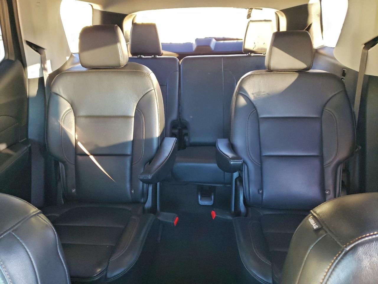 2019 CHEVROLET TRAVERSE LT photo 10