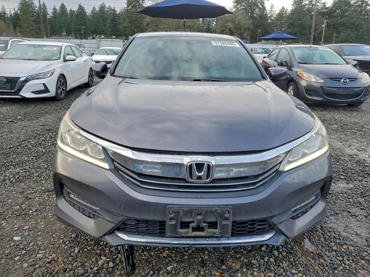 2017 HONDA ACCORD SPORT photo 5